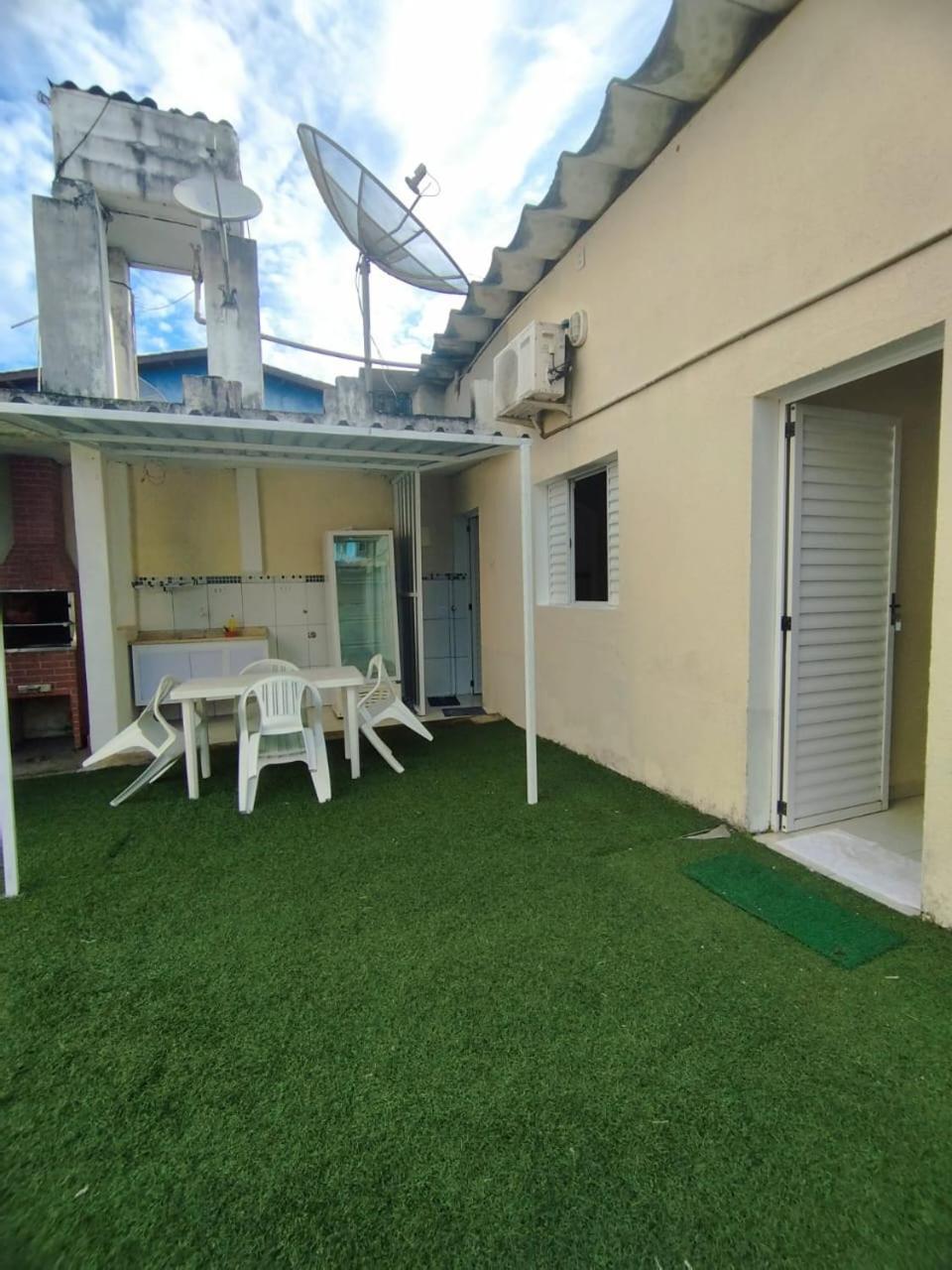 Suites Cordoba Sp Bertioga Bagian luar foto