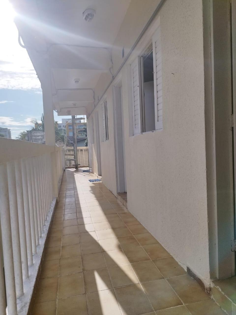 Suites Cordoba Sp Bertioga Bagian luar foto