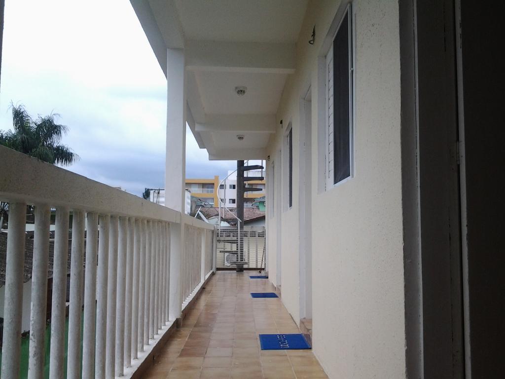 Suites Cordoba Sp Bertioga Bagian luar foto